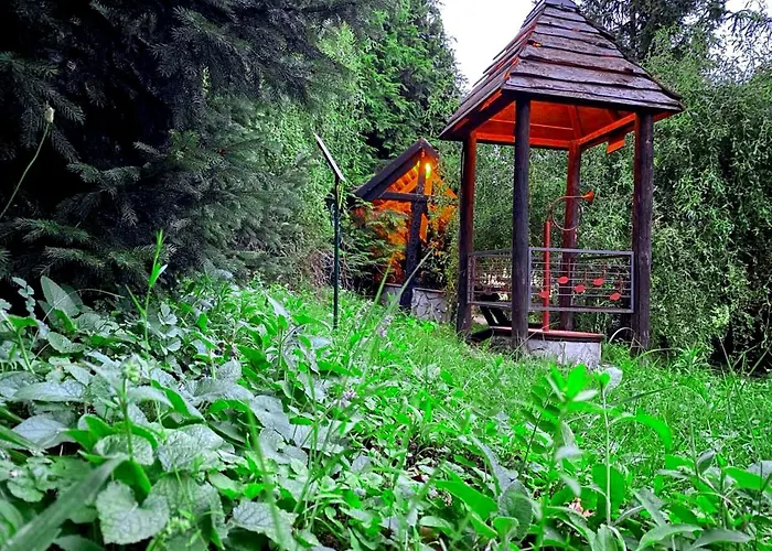 شقة Ranc Platan - Smestaj U Nacionalnom Parku Fruska Gora فردنيك