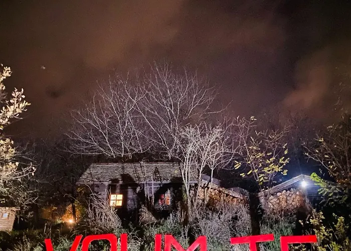 Ranc Platan - Smestaj U Nacionalnom Parku Fruska Gora فردنيك